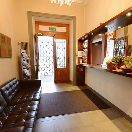 Hotel Du Marche Лозанна Екстер'єр фото