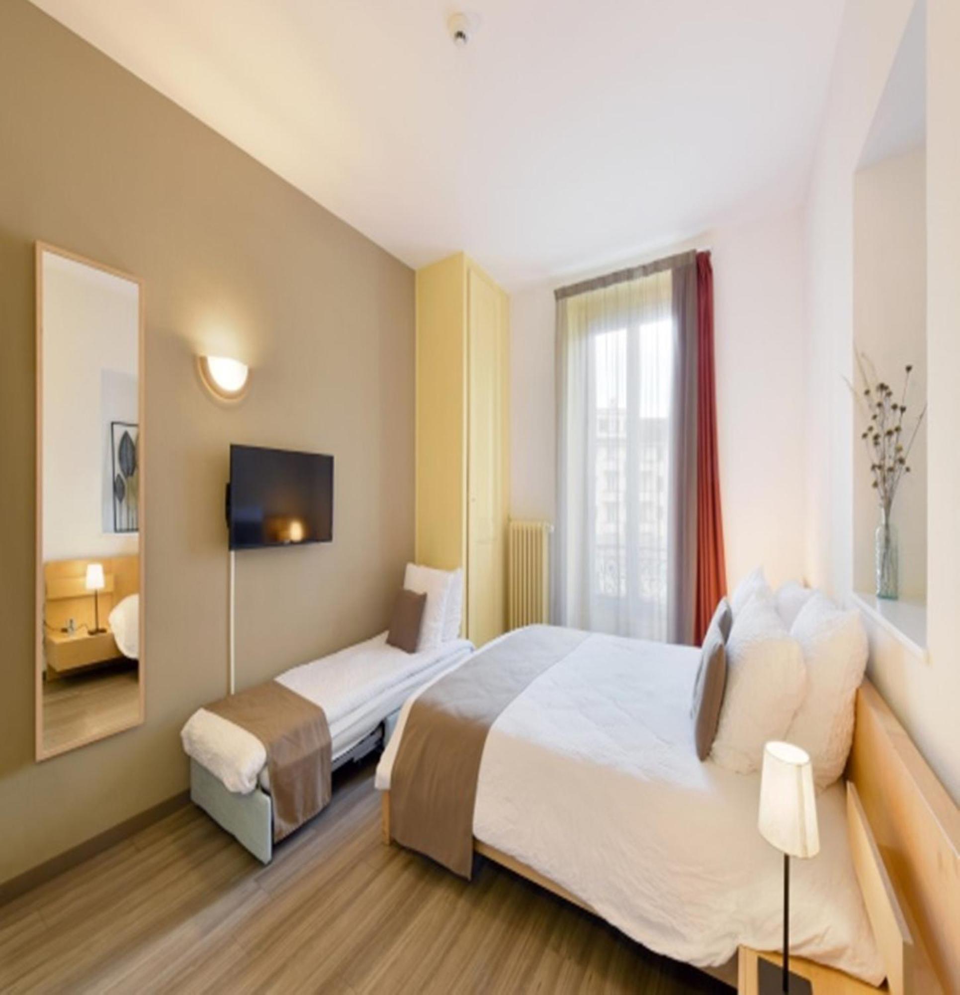 Hotel Du Marche Лозанна Номер фото